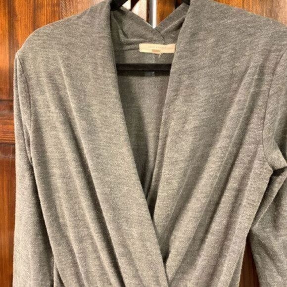 Grade & Gather gray one piece pants suit v-neck romper size small - Picture 8 of 12